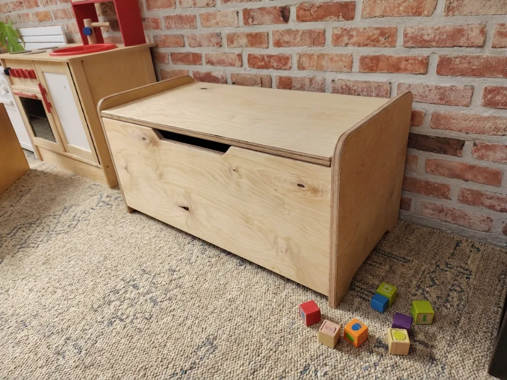 Houten speelgoed- en opbergkist